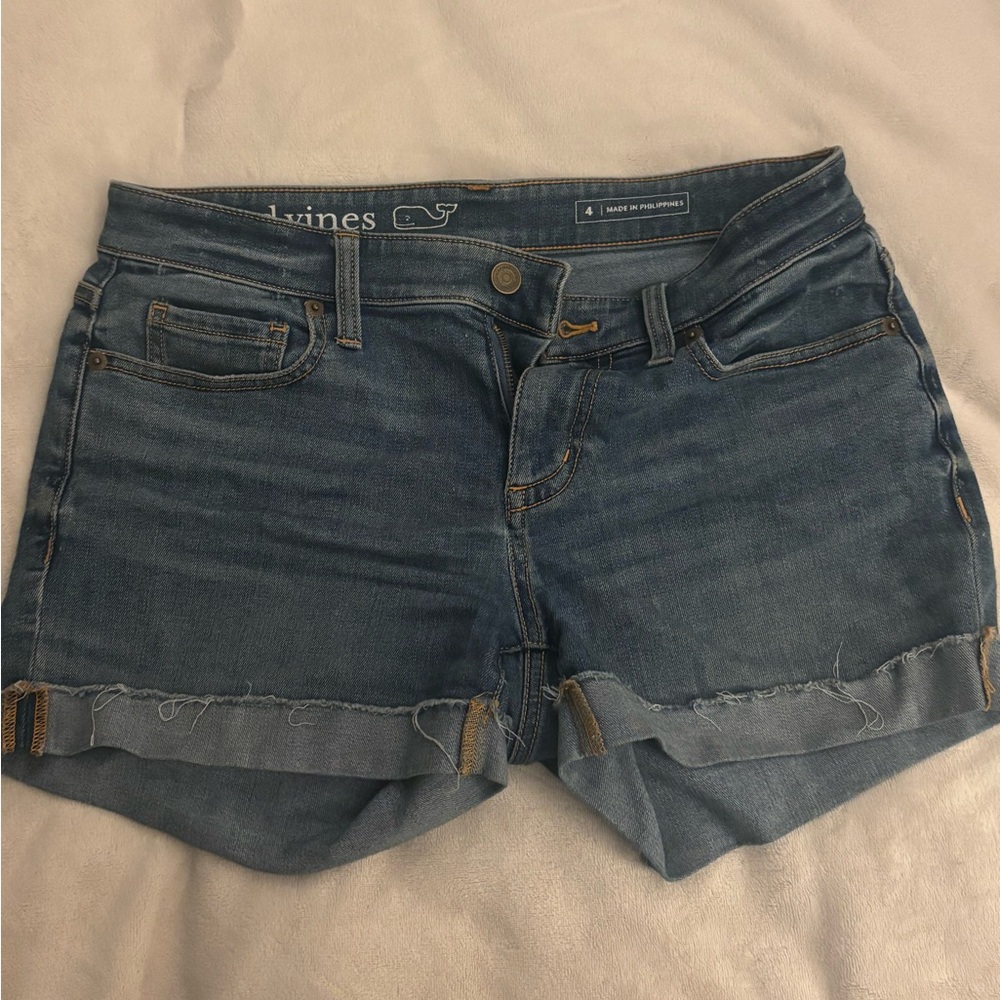 Vineyard Vines Blue Jean Shorts Casual Cuffed Style